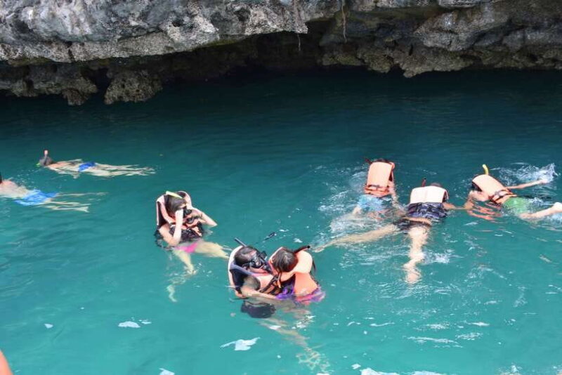 Samui: Angthong Marine Park Boat Tour W/ Transfer and Meals - Included Amenities