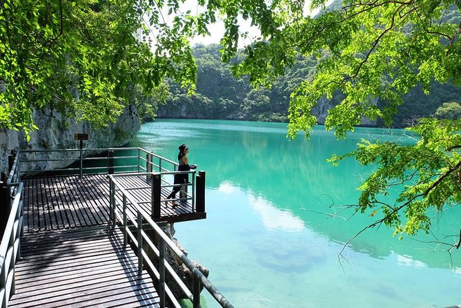 Samui Island Tour to Angthong National Marine Park by Big Boat - Onboard Amenities and Meals