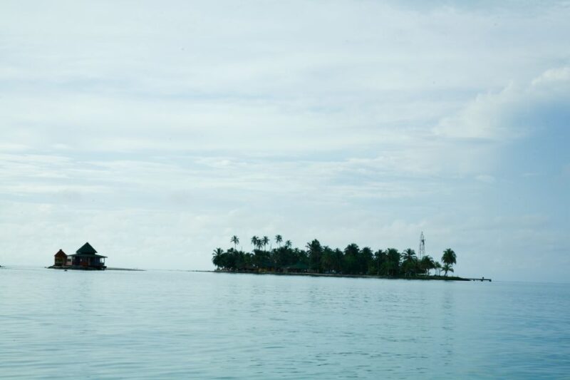 San Andrés: Guided Cays and Mangroves Tour - Key Points