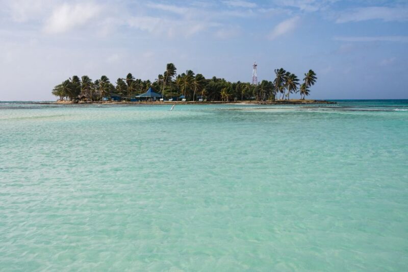 San Andrés: Guided Cays and Mangroves Tour - Itinerary Highlights