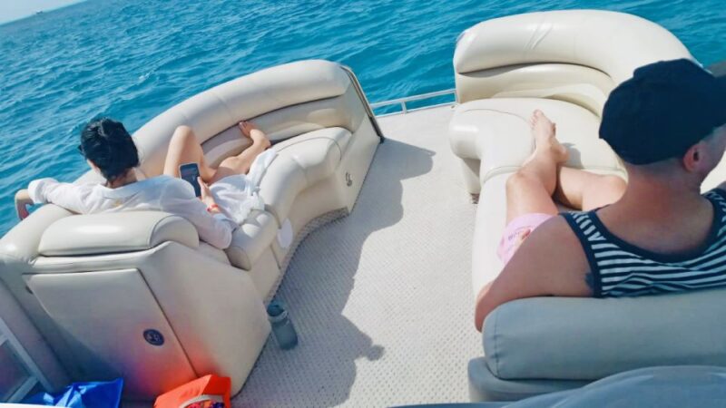 San Andres: Private Boat Trip With Aquarium and Beach Stops - Key Points