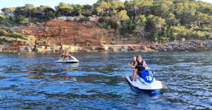 San Antonio: Cala Salada Jet Ski Tour (Price Per Jet Ski) - Age and Pregnancy Restrictions