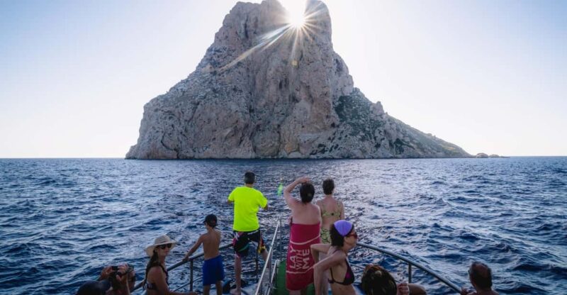 San Antonio: Es Vedrà & Formentera Boat Tour With Snorkeling - Itinerary and Highlights