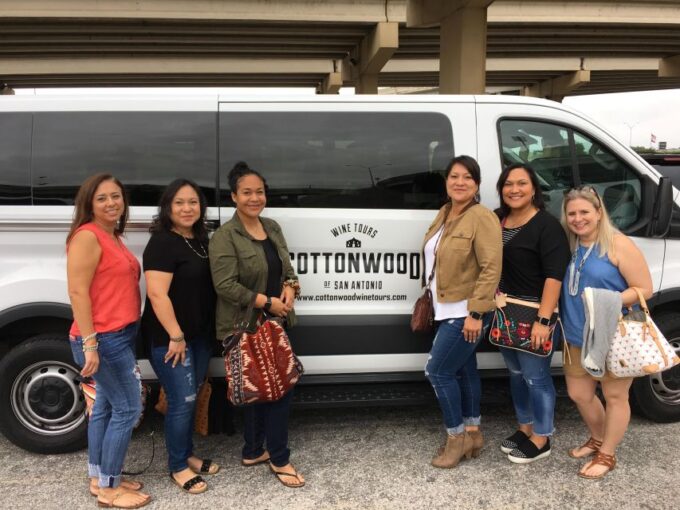 San Antonio: Fredericksburg Wineries Day Trip With Tastings - Pickup and Drop-off