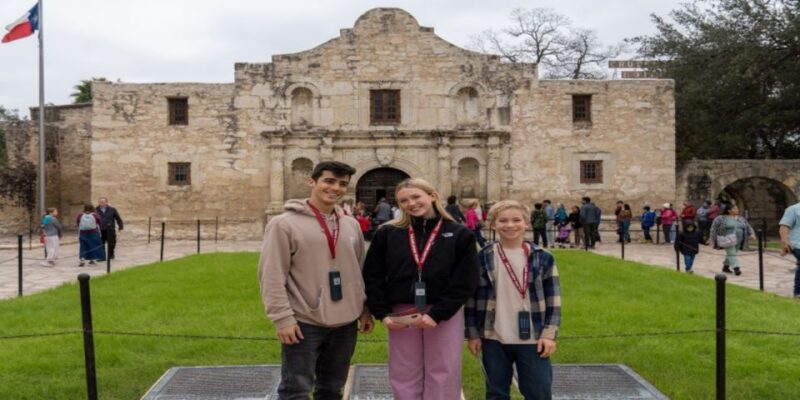 San Antonio: Guided Walking Tour With Boat Cruise - Tour Inclusions