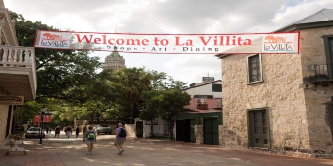 San Antonio: Guided Walking Tour With Boat Cruise - Walking Tour and Boat Cruise