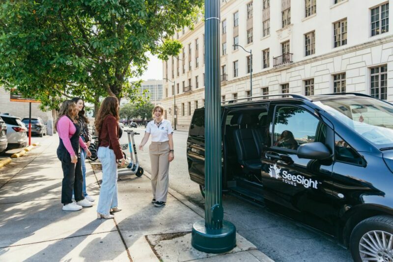 San Antonio: Premium Night Driving Tour with River Cruise - An In-Depth Look at the San Antonio Night Tour