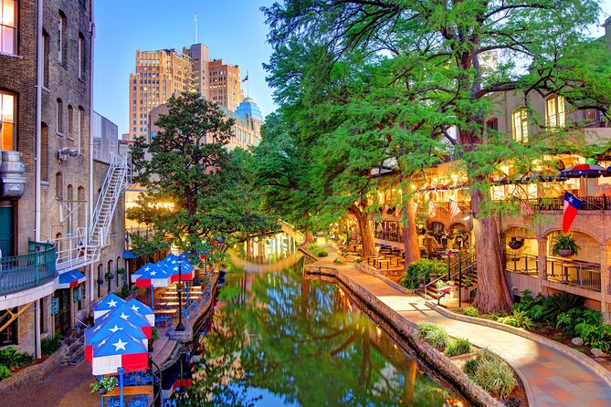 San Antonio : Private Custom Walking Tour With A Guide (Private) - Accessibility