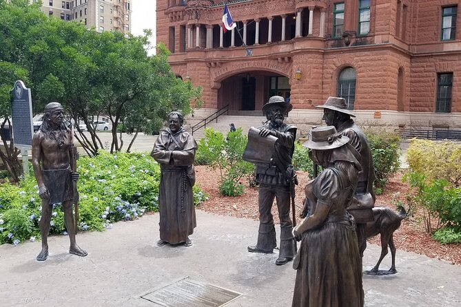 San Antonio Scavenger Hunt Walking Tour and Game - Uncover San Antonios History
