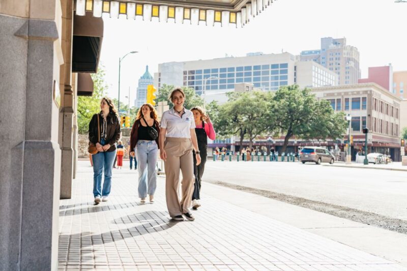 San Antonio: Small Group Night Tour With River Walk Cruise - Important Information
