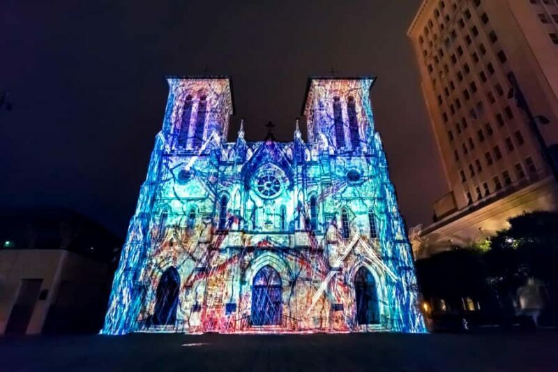 San Antonio Small Group Night Tour with Tower of Americas - Who Should Consider This Tour?