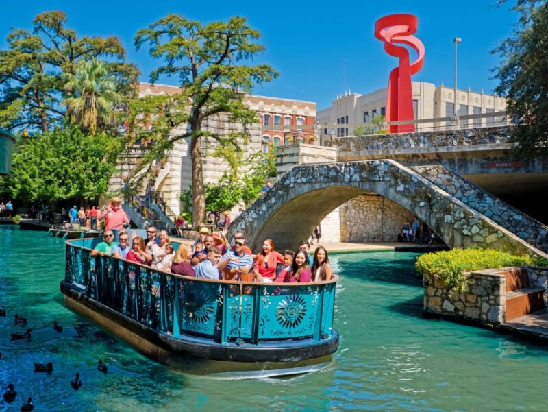San Antonio: Small Group Tour W/ Alamo, Tower & River Cruise - Historic District Drive-Through