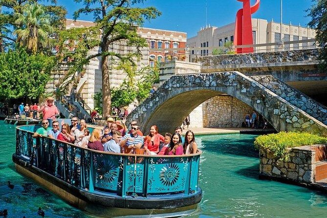 San Antonio Small Group Walking Tour With Riverwalk Boat Cruise - Key Points