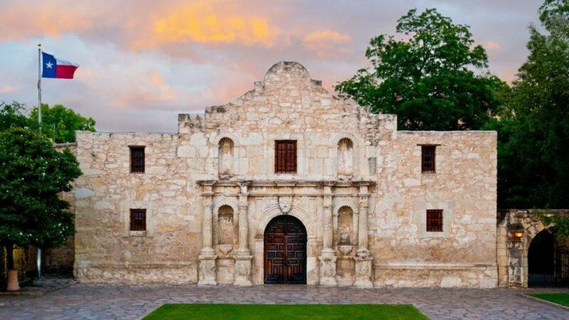 San Antonio: The Alamo Exhibit Entry Ticket - Who Should Consider This Experience?