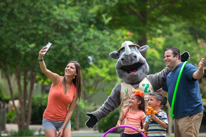 San Antonio Zoo General Admission Ticket - Getting to the Zoo