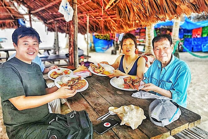 San Blas Islands Tour + 4 Places + Welcome Drink - Pickup Information