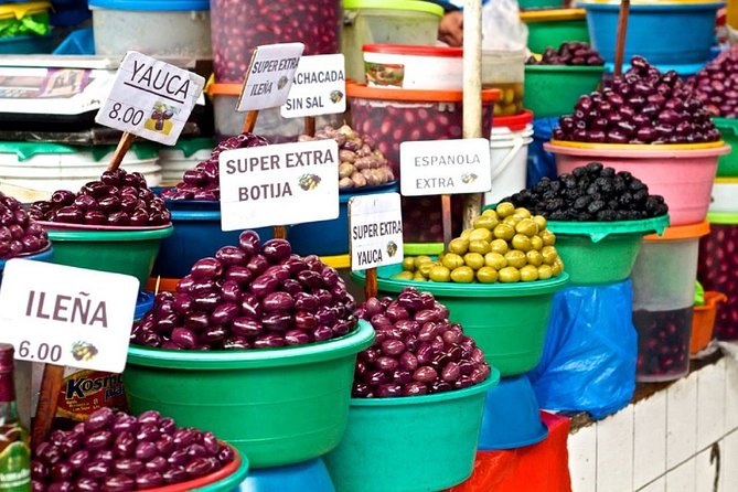 San Camilo Market Tour - Interaction With Vendors and Locals