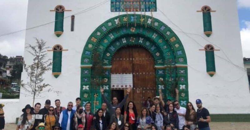 San Cristóbal: Private San Juan Chamula and Zinacantan Tour - Reservation Details
