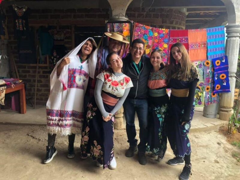 San Cristóbal: Private San Juan Chamula and Zinacantan Tour - Tour Inclusions