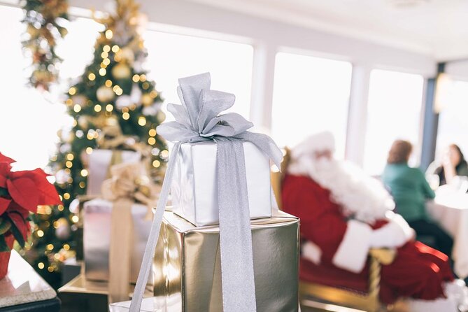 San Diego Christmas Day Dinner Buffet Cruise - Onboard Activities