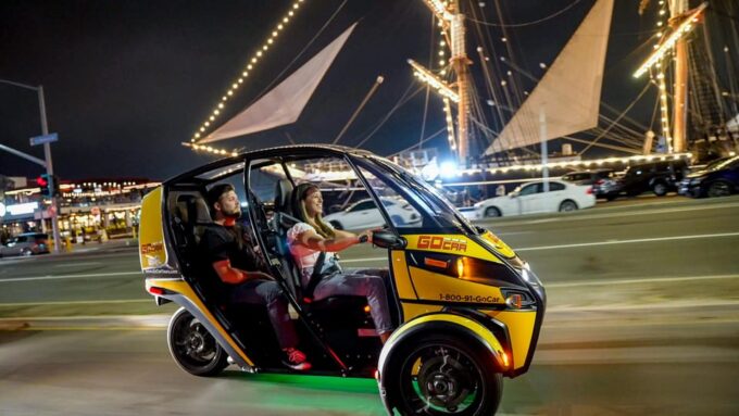 San Diego: Coronado Island Electric GoCar Night Tour - Suggested Attire