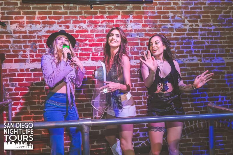 San Diego: Drink, Ride, Sing, & Dance! Bar Tour (4 Bars) - Bars Included