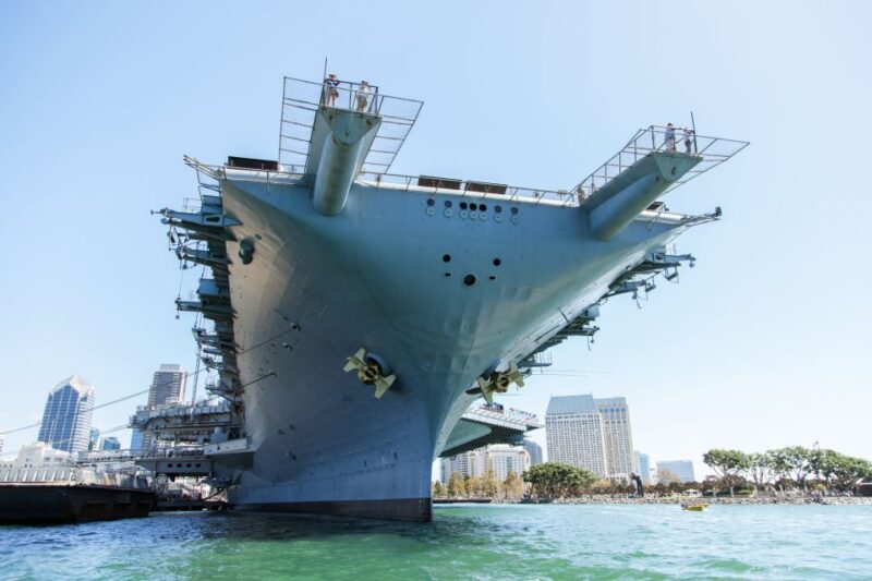San Diego: Drive Your Own Speed Boat 2-Hour Tour - Included Amenities