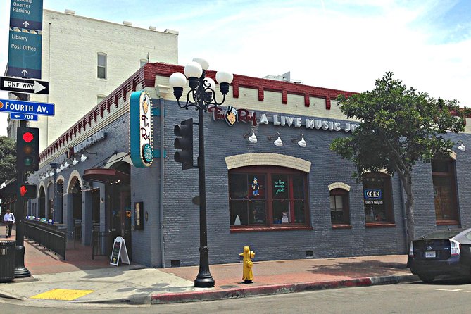San Diego Gas Lamp: at Your Leisure & Pace. an Audio Walking Tour. - Exploring the Gaslamp District