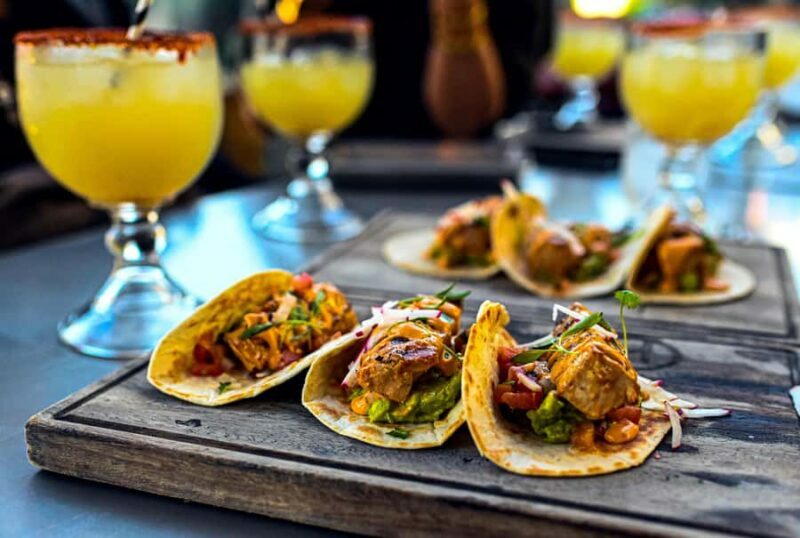 San Diego: Gaslamp District Food Tour with 6 Local Dishes - Key Points