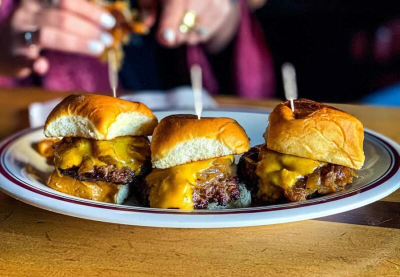 San Diego: Gaslamp District Food Tour with 6 Local Dishes - An In-Depth Look at the Gaslamp District Food Tour