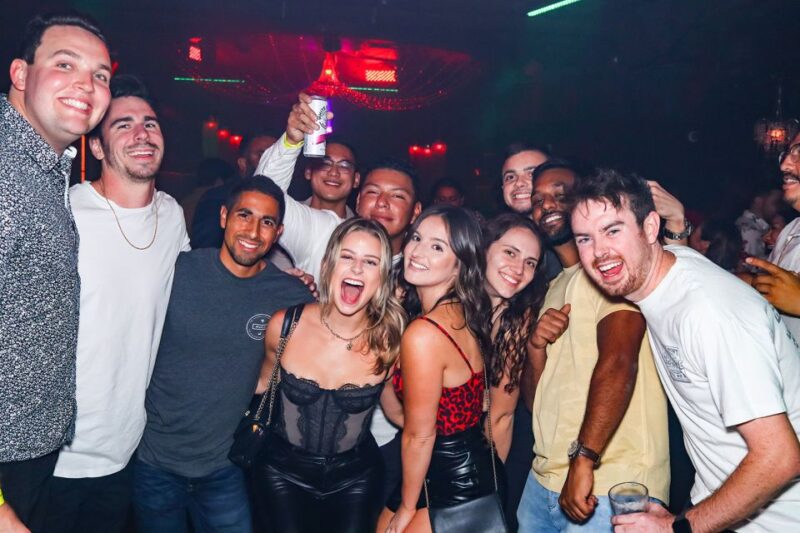 San Diego: Gaslamp Quarter Drink, Mingle & Dance Club Tour - Club Stops and Highlights
