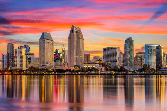 San Diego: Gourmet Dinner Cruise - Meeting Point and Accessibility