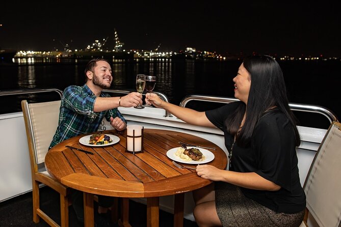 San Diego Harbor Dinner Cruise - Panoramic Views