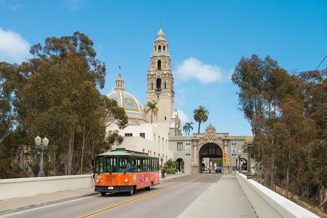 San Diego Hop On Hop Off Trolley Tour - Getting to the Tour