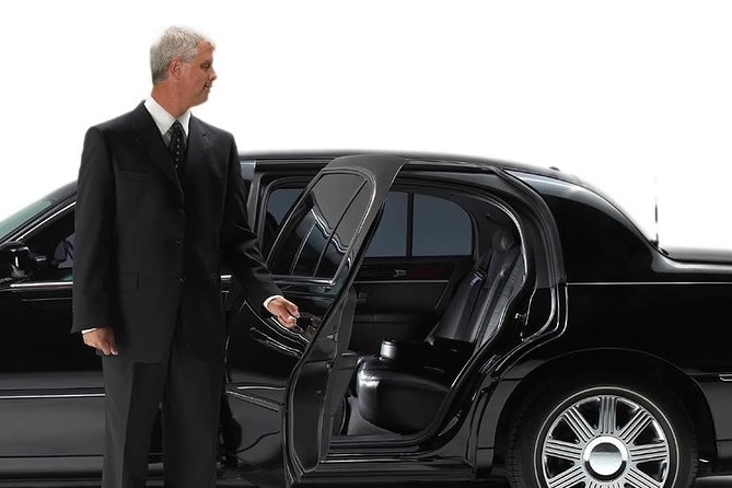 San Diego International Airport (SAN) Airport Hotel Shuttle - Private Transportation Service