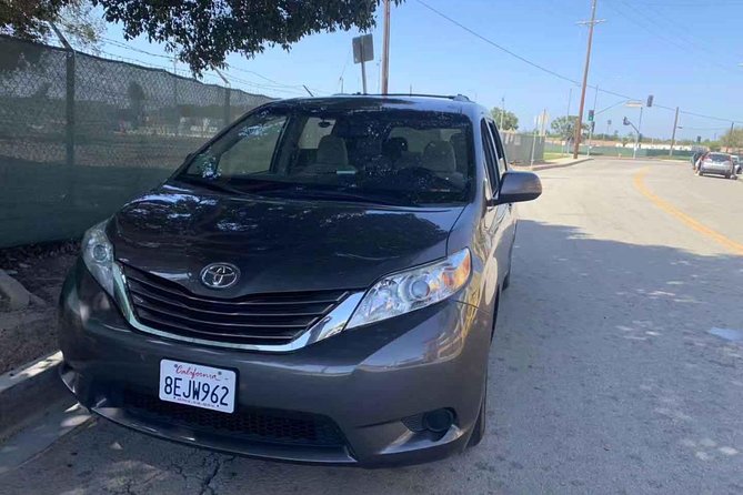 San Diego International Airport (SAN) Private Arrival Transfer - Key Points