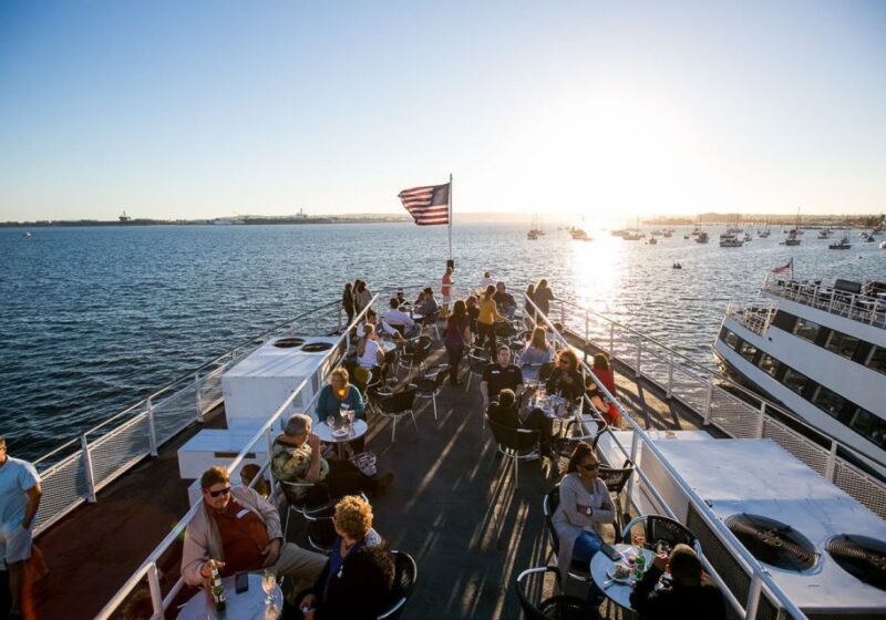 San Diego: New Years Eve Gourmet Brunch or Dinner Cruise - Amenities and Inclusions