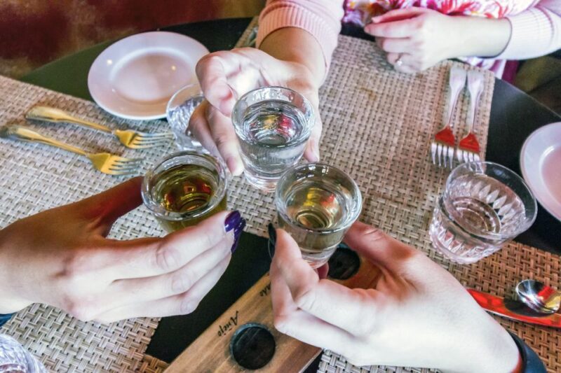 San Diego: Old Town Tales, Tacos, and Tequila Walking Tour - Sampling Handmade Tortillas and Tacos