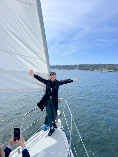San Diego: San Diego Bay Sailing Tour - Experience and Itinerary