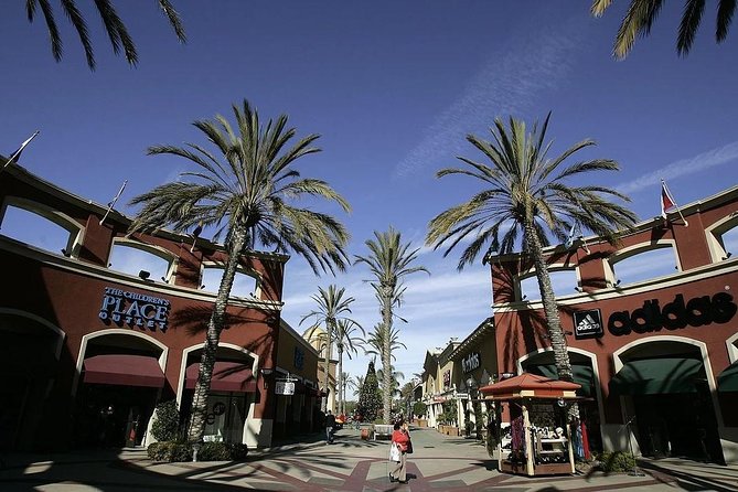 San Diego Shopping Tour to Las Amercias Outlet - Meeting Details