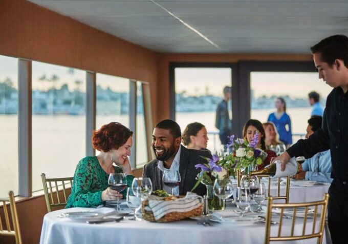San Diego: Thanksgiving Day Buffet Brunch or Dinner Cruise - Frequently Asked Questions