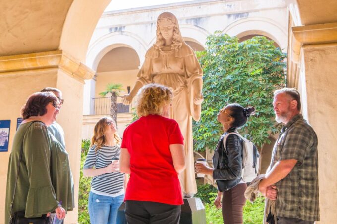 San Diego Walking Tour: Balboa Park With a Local Guide - Meeting Point and Start