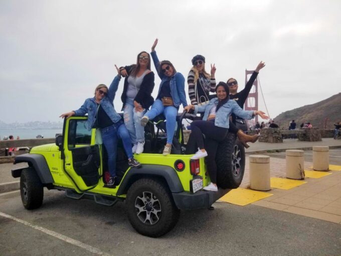 San Francisco: 2-Hour Private Jeep Tour at Night - Guide Expertise