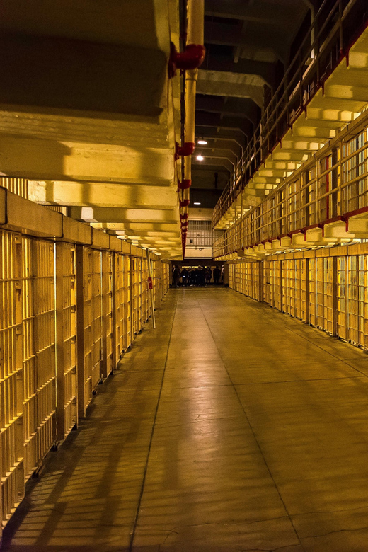 San Francisco: Alcatraz Night Tour With SF Bay Cruise - Scenic San Francisco Bay Cruise