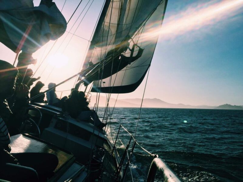San Francisco: Bay Sailing Tour With Drinks - Itinerary Highlights