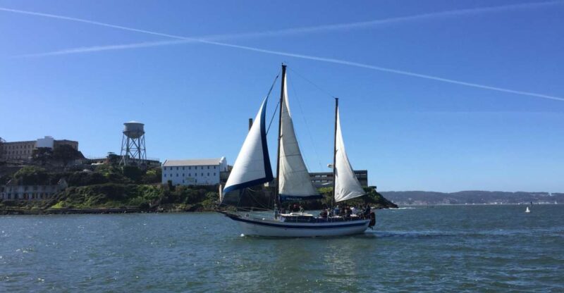 San Francisco: Bay Sailing Tour With Drinks - Booking Information
