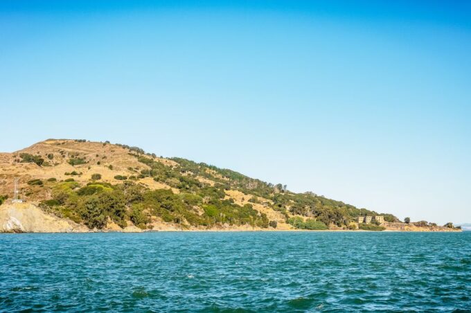 San Francisco: Bay Sailing Tour With Drinks - Stunning Bay & Skyline Views