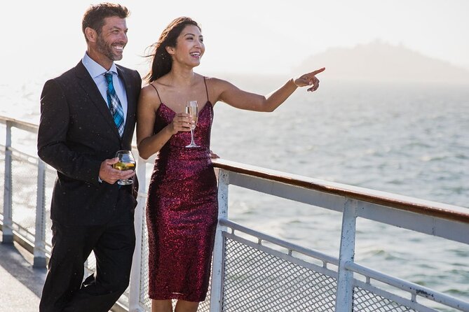 San Francisco Christmas Eve Buffet Dinner Cruise - Beverage Options