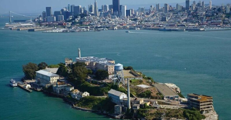 San Francisco: City Tour and Alcatraz Entrance Ticket Combo - Tour Highlights