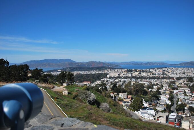 San Francisco: City Tour and Alcatraz Entrance Ticket Combo - Exploring Neighborhoods